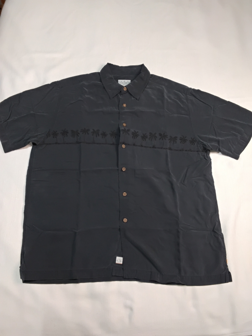 Quiksilver Waterman Men's Button-Down Black Shirt with Palm Stripe Sz L.